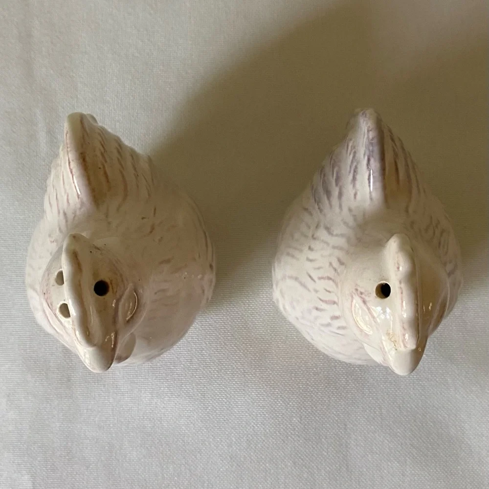 Rooster Chicken Salt & Pepper Shakers - Picture 6 of 8
